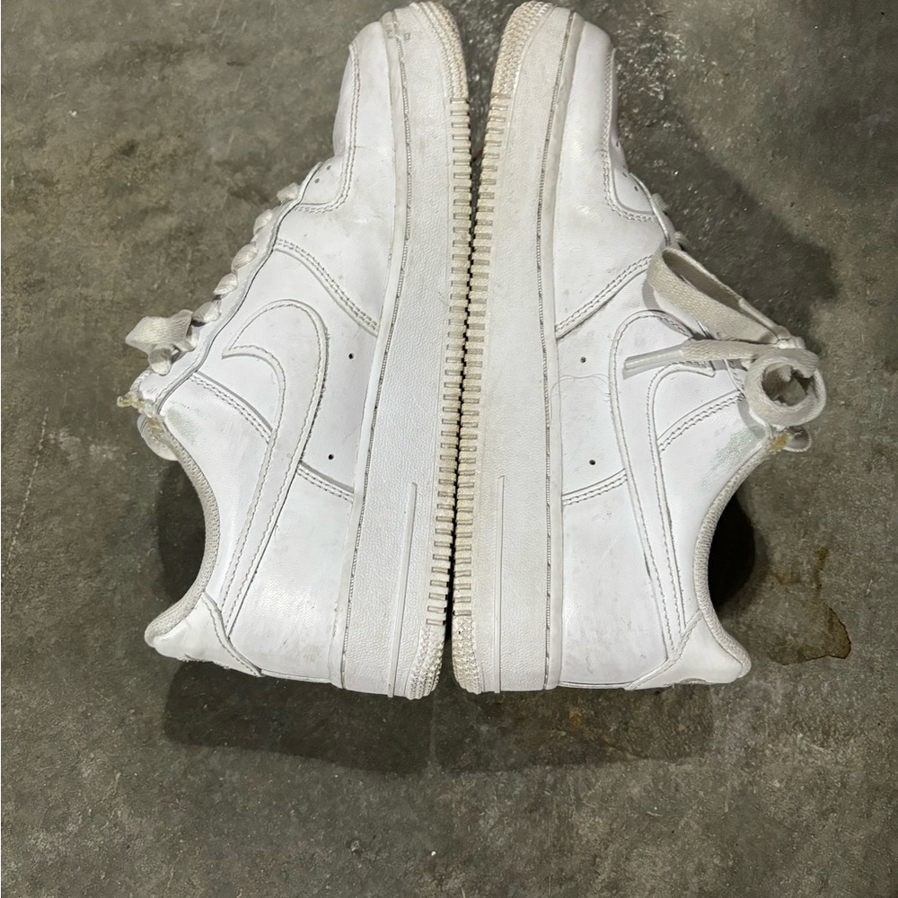 White Af1 - image 3